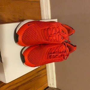 W air max 270